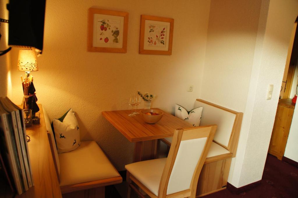 Appartment Sarlo St. Anton am Arlberg Zimmer foto